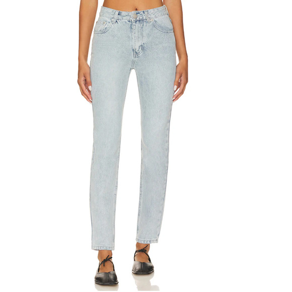 Superdown Rigid Tapered Jean SIZE 23 But Slit Bailee Light Wash Revolve $72 NEW - Picture 3 of 7